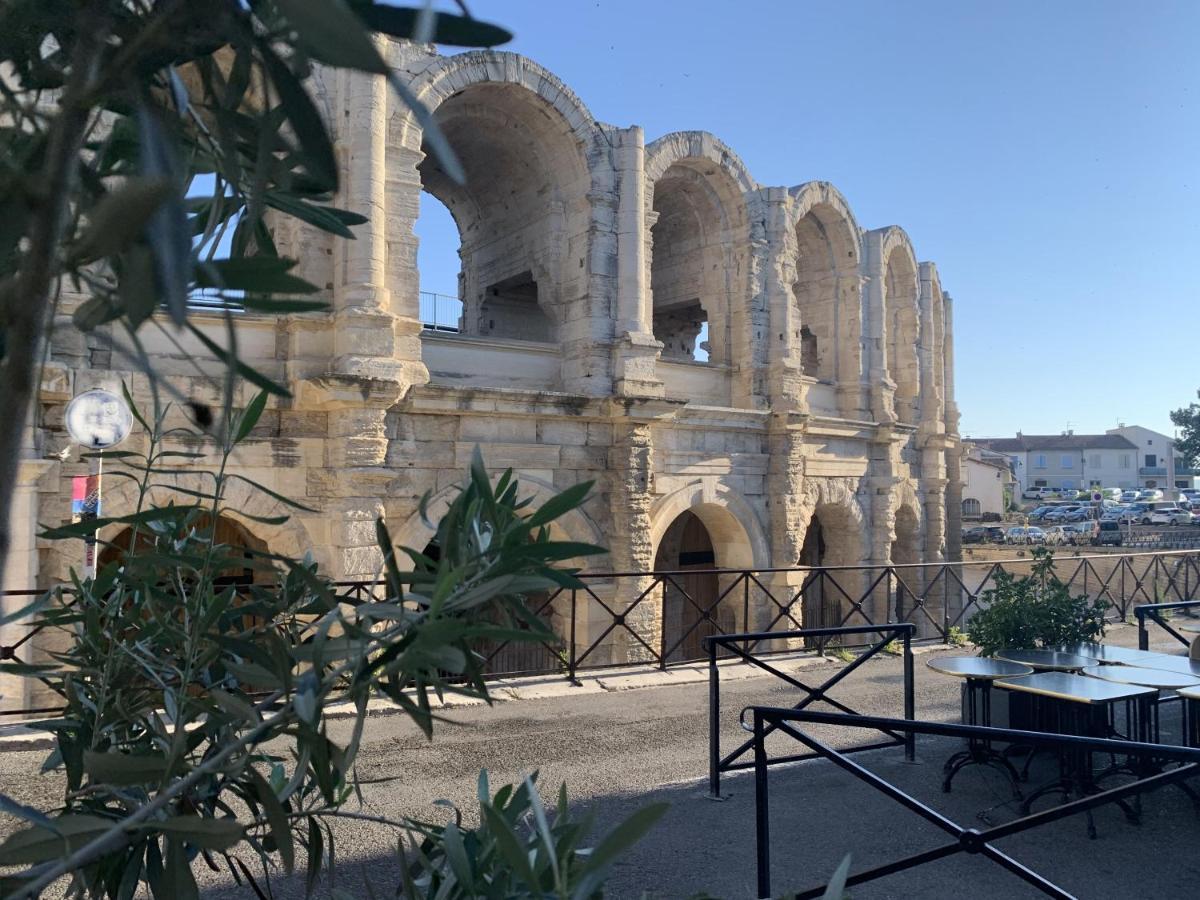 Holiday In Arles: Appartement De L'Amphitheatre Exteriér fotografie